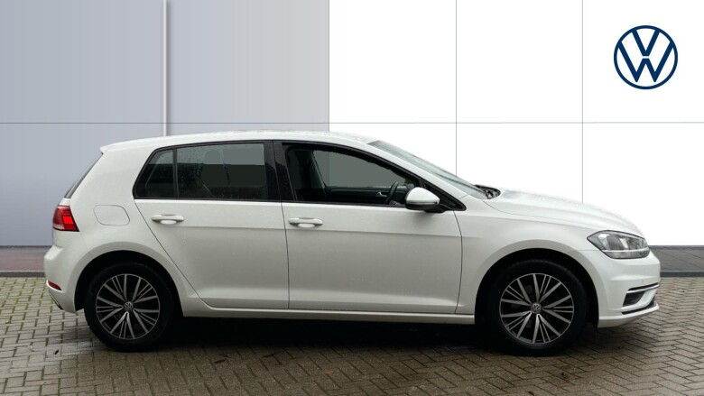 Volkswagen Golf 1.4 TSI SE [Nav] 5dr Petrol Hatchback